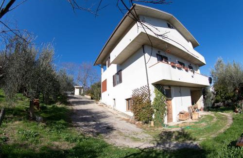 Pianella House | Pet-Friendly Stay at Orion House for Families