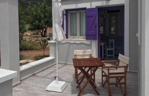 Marathokampos Apartment | Discover Orion_Pleiades: Family-Friendly with Pool Access