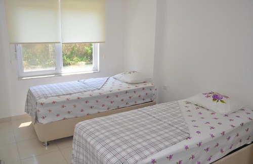 Avsallar Apartment | Discover Orion Valley Home: 4-Star Stay with Ocean Views