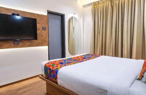 Kothrud Hotel | Discover Family-Friendly Comfort at FabHotel Prime Shourya