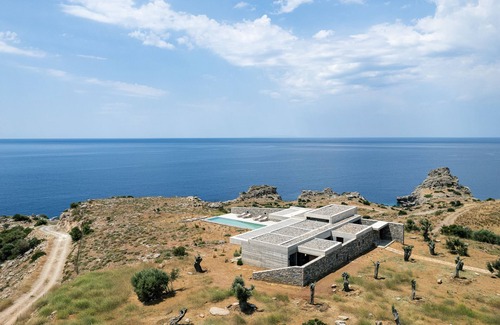Vizari Villa | Serene Orizontes Villa with Oceanfront Views & Pool