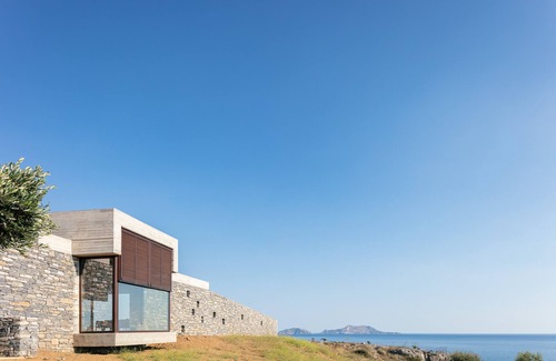 Vizari Villa | Serene Orizontes Villa with Oceanfront Views & Pool