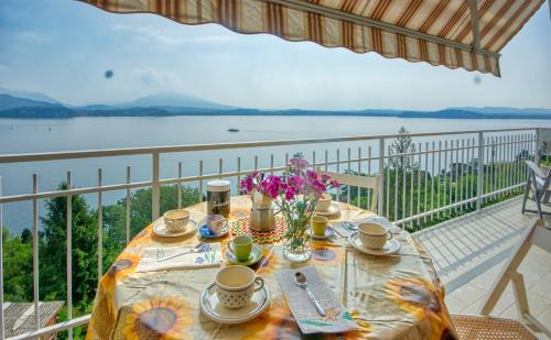 Belgirate Apartment | Family-Friendly Orizzonte: Your Perfect Pet-Friendly Retreat