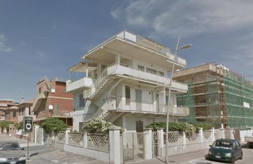 Quartiere XXXIII Lido di Ostia Ponente Apartment | Oceanfront Comfort at Orizzonte Ostia for Family Getaways
