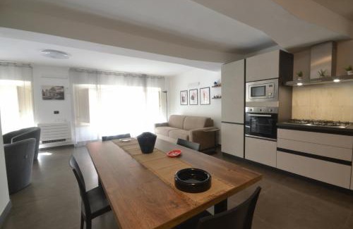 Borgo-Sanzio Apartment | Discover Orlando Catania Open Space: 4-Star Family Retreat
