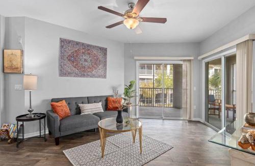 Ocoee Apartment | Orlando Oasis: Modern 4BD with Pool and Lake View