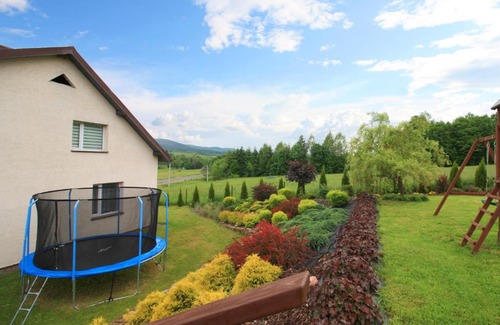 Rabe House | Orlikowe Wzgórze: Guest Rated 10/10 with Pool & Kitchen