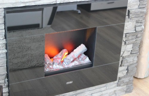 Vladivostok Apartment | Discover Orlinaya Sopka - Guest Rated 9/10 & Accessible