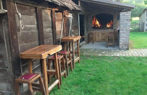 Babina Greda Apartment | Family-Friendly Orljak with Top-Rated Amenities