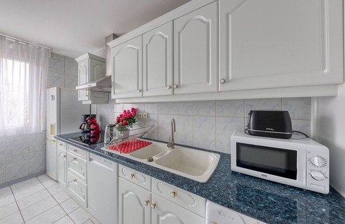Orly Apartment | Convenient Orly F3: Just 10 Minutes from the Airport
