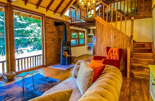 Sapanca House | Modern Wooden Tree House in the Heart of Nature