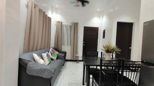 Ormoc Apartment | Scenic Ormoc Mountain View Cottage: Child-Friendly Escape