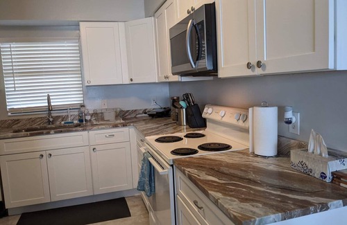 Oceanaire Terrance House | Oceanfront Condo at Ormond Beach with Pool & Pet-Friendly