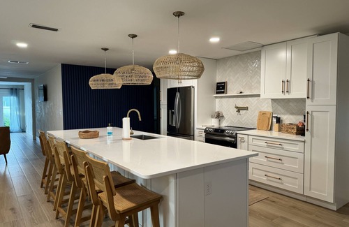 Fairwinds Estates House | Beachside Retreat at Ormond Beach with Oceanfront Views