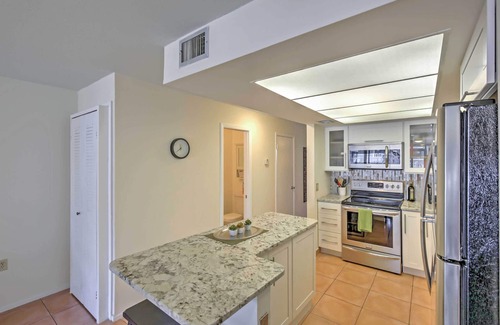 Ormond Beach House | Beachfront Ormond Beach Townhome: Steps to Pool & Ocean