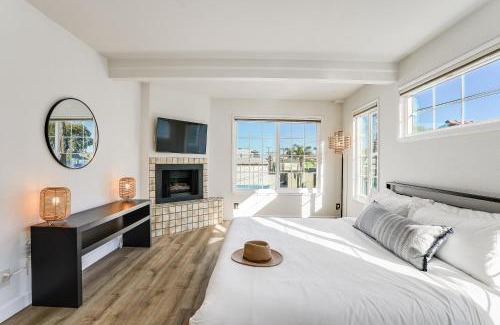 Crown Point House | Ocean View Ormond Retreat: Steps to Beach & Pet Friendly