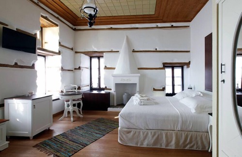 Kastoria Hotel | Elegant Orologopoulos Mansion - Guest Rated 9.8/10