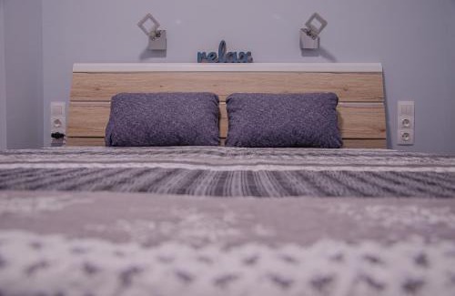 Oroshaza Apartment | Top-Rated Oros House Apartmanház with Family-Friendly Amenities