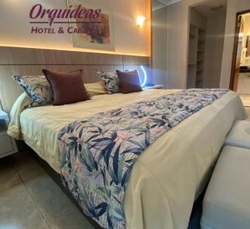 Zona Granja Hotel | Relax at Orquideas Hotel & Cabañas with Pool and Breakfast