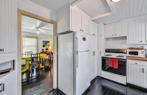 Orrs Island House | Orr's Island Ocean Views with Pool and Breakfast Included