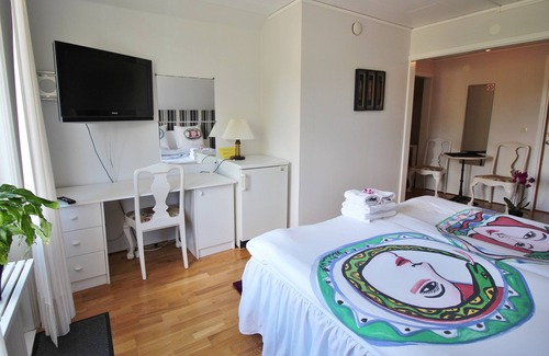 Orrefors Hotel | Relax at Orrefors Hotell & Restaurang - Rated 9/10!