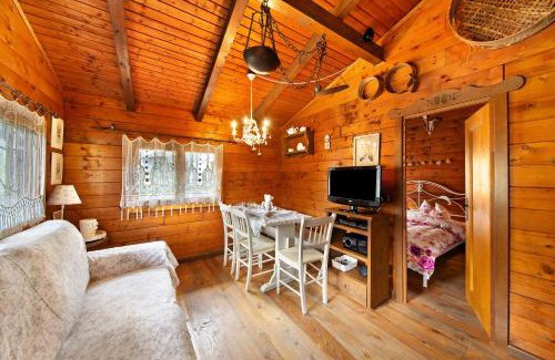 Forno di Zoldo Ski Chalet | Pet-Friendly Orserose Chalet 1 La Bilancia: Rated 9/10