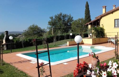 Marciano della Chiana House | Charming Ortoturismo Fonte La Costa: Pet-Friendly Retreat