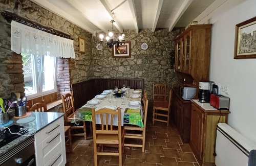 Oruna House | Discover Oruna De Pielagos: Coastal Cottage with Spa