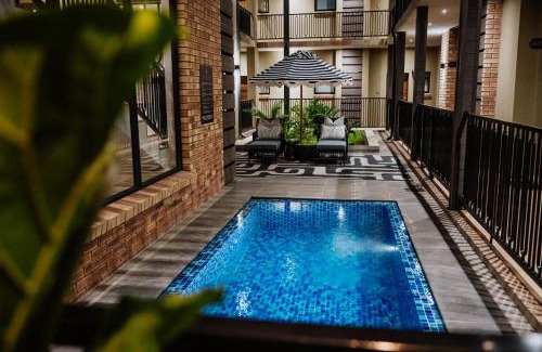 Klerksdorp Hotel | Oryx Boutique Hotel: Exceptional Stay with Pool & Breakfast