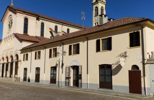 Desana House | Discover Oryza Casa di Ringhiera: Pet-Friendly Retreat