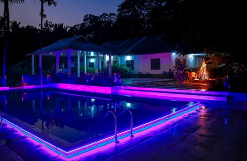 Sulthan Bathery Bed & Breakfast | Guest Rated 10/10 at ORYZON Resorts with Pool and Family Fun