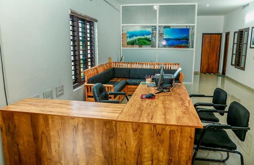 Sulthan Bathery Bed & Breakfast | Guest Rated 10/10 at ORYZON Resorts with Pool and Family Fun