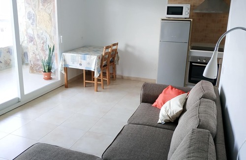 Orzola House | Orzola: Waterfront Holidays with Ocean View & Spa