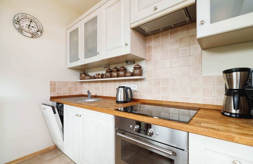 Poronin Apartment | Cozy Apartment Osada Gubałówka with Mountain View Terrace