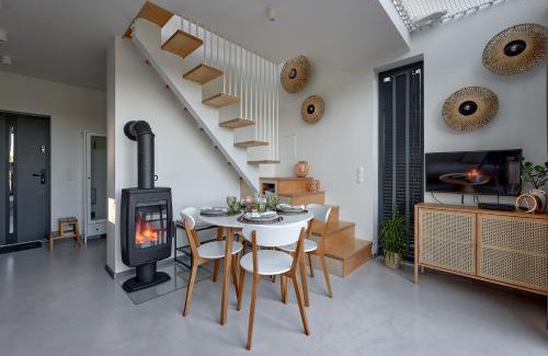 Stara Rzeka Cabin | Discover Osada Stara Rzeka: Pet-Friendly Ocean View Retreat