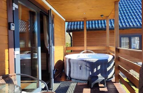Polanica-Zdroj Ski Chalet | Osada Widok na Góry: Guest Rated 9.3, Oceanfront Escape