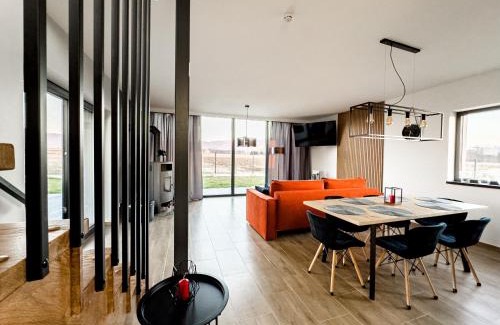 Miedzylesie Ski Chalet | Osada z widokiem na Śnieżnik
