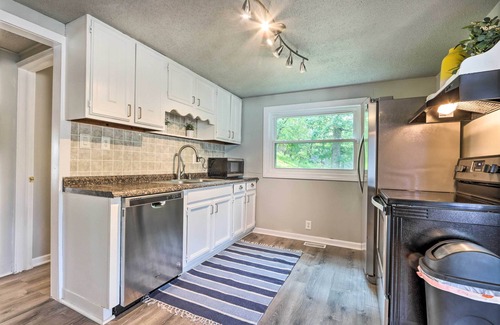 Osage Beach Cabin | Relaxing Family Hideaway with Spa at No-Wake Cove