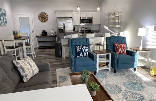 Osage Beach Villa | Lake View Villa at Osage Beach - Guest Rated 10/10