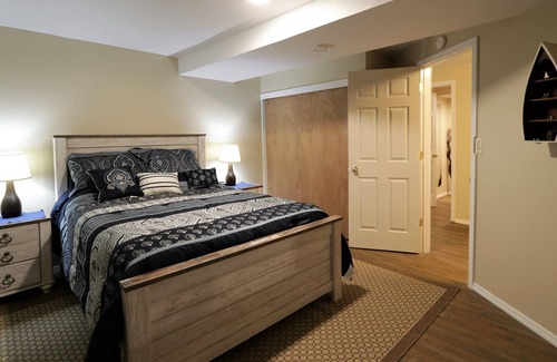 Wakarusa Apartment | Idyllic Osage Landing: Lake Views and Top Guest Ratings