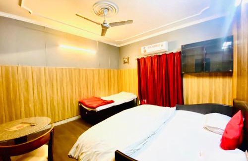 Rakabganj Hotel | Osakataj