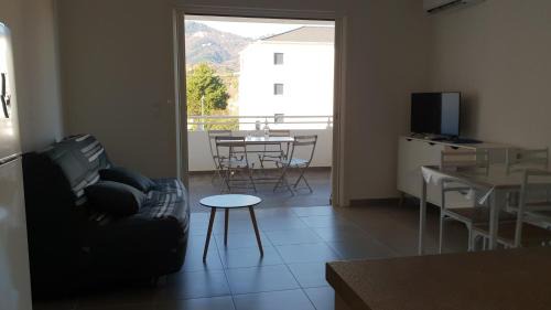 Moriani-Plage Apartment | Relax at OSARI - MORIANI Plage with Ocean Views & Accessibility