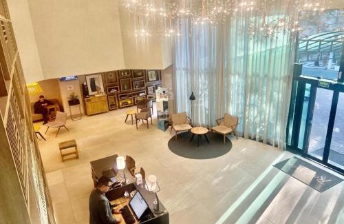 Cerqueira Cesar Apartment | Experience OSCAR FREIRE INNSiDE JARDINS with Pool & Ocean Views