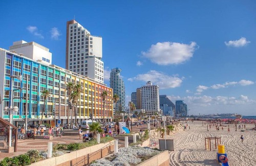 Tel Aviv City Center Apartment | Ocean View Escape at Oscar - Guest Rated 10/10