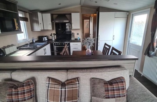 St George House | Discover Oscars Caravan at Whitehouse Leisure Park, Towyn