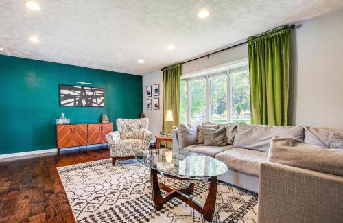 Oshkosh House | Oshkosh Canal-Front Home with Sunroom & Pet-Friendly Perks