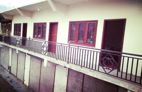 Hunza Hotel | Budget-Friendly Stay at Oshoo E Haa with Breakfast Included