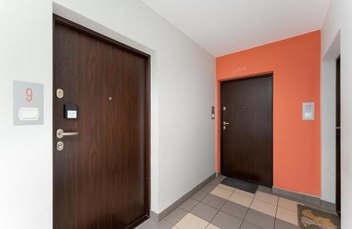 Krakow Apartment | Osiedle Piastów Charming Apartment by BookingHost