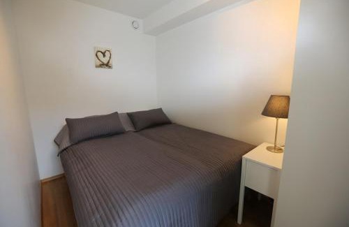 Gronland Apartment | Central Oslo 3 Bedrooms Apartment - Family Friendly Retreat