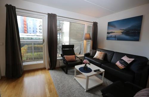 Gronland Apartment | Central Oslo 3 Bedrooms Apartment - Family Friendly Retreat